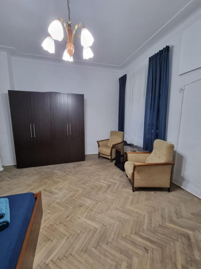 Nocleg W Centrum Czestochowy Nmp32 Częstochowa Buitenkant foto