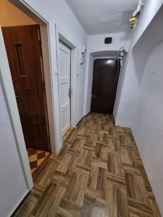Nocleg W Centrum Czestochowy Nmp32 Częstochowa Buitenkant foto